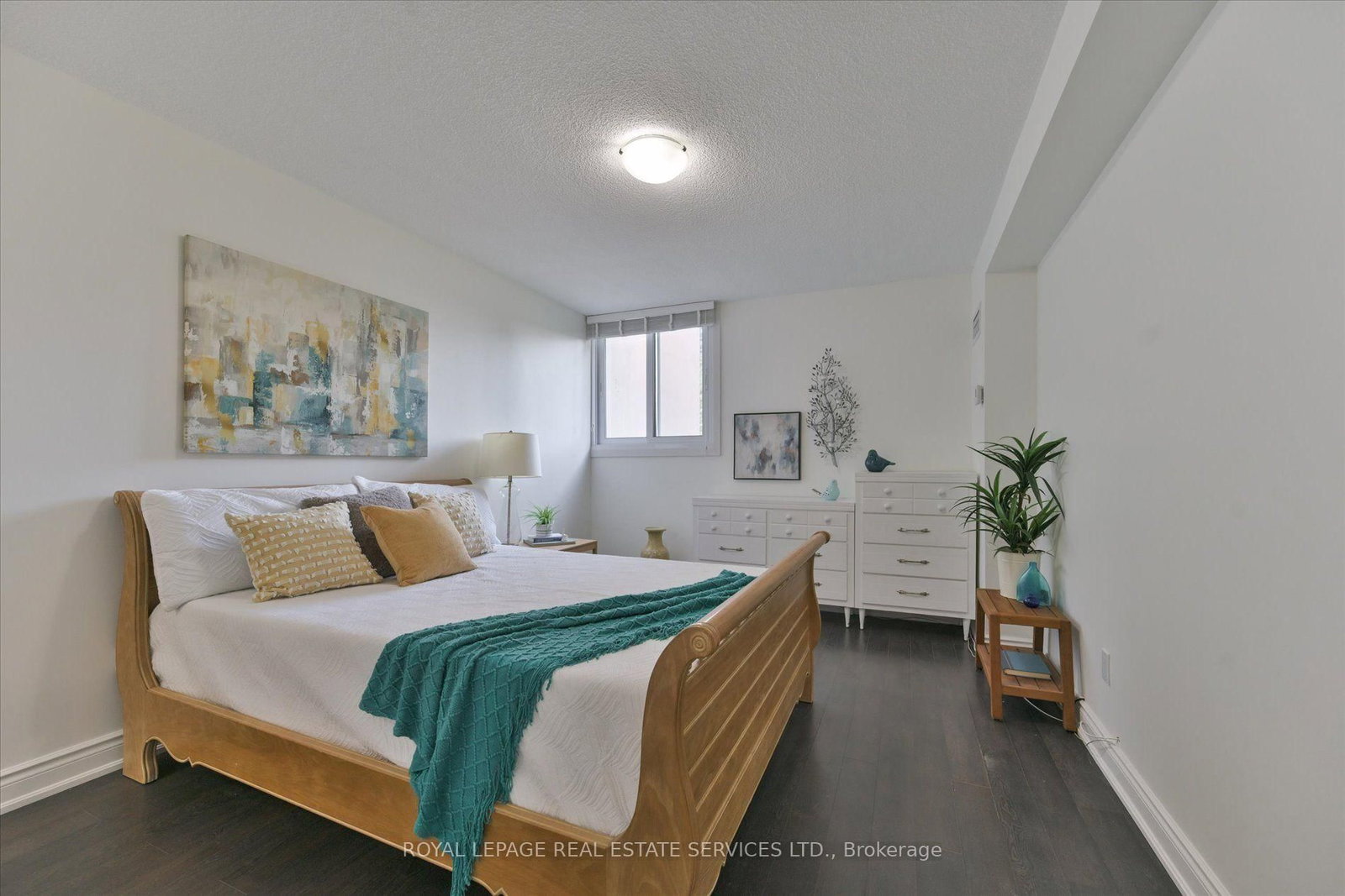 812 Burnhamthorpe Road • #309 • Toronto, ON photo 17