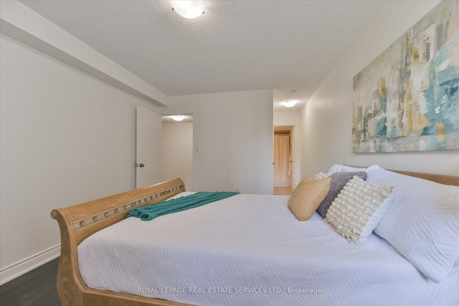 812 Burnhamthorpe Road • #309 • Toronto, ON photo 18