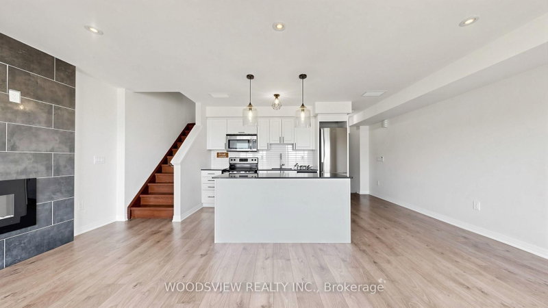 9 - 185 William Duncan Road