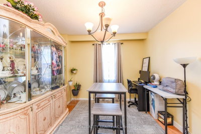 7255 Dooley Mississauga,ON L4T 2S7 — Photo 14