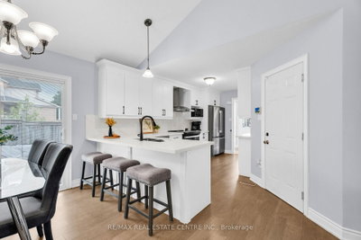 20 Henderson Street • Orangeville, ON photo 8