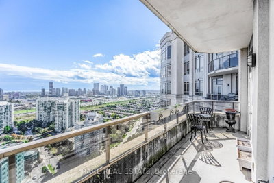25 Kingsbridge Garden Mississauga,ON L5R 4B1 — Photo 19