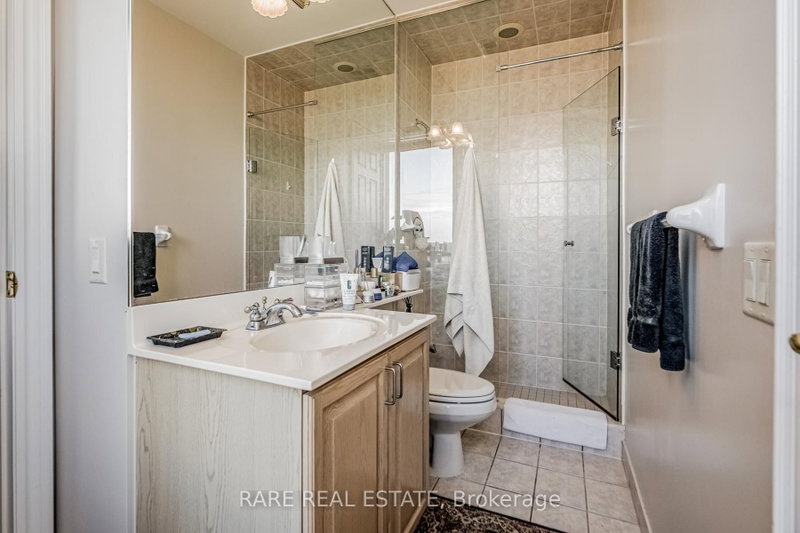 25 Kingsbridge Garden Mississauga,ON L5R 4B1 — Photo 28