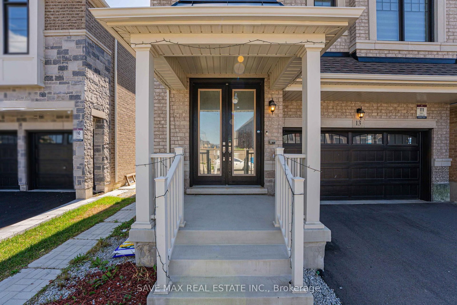 13 Ixworth Circle • Brampton, ON photo 4