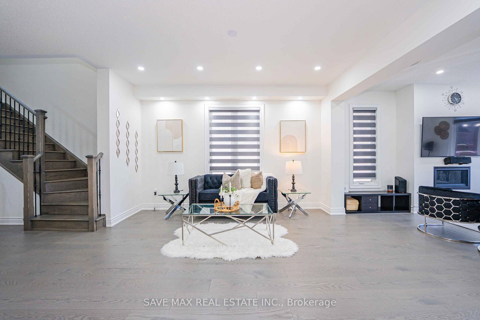 13 Ixworth Circle • Brampton, ON photo 8