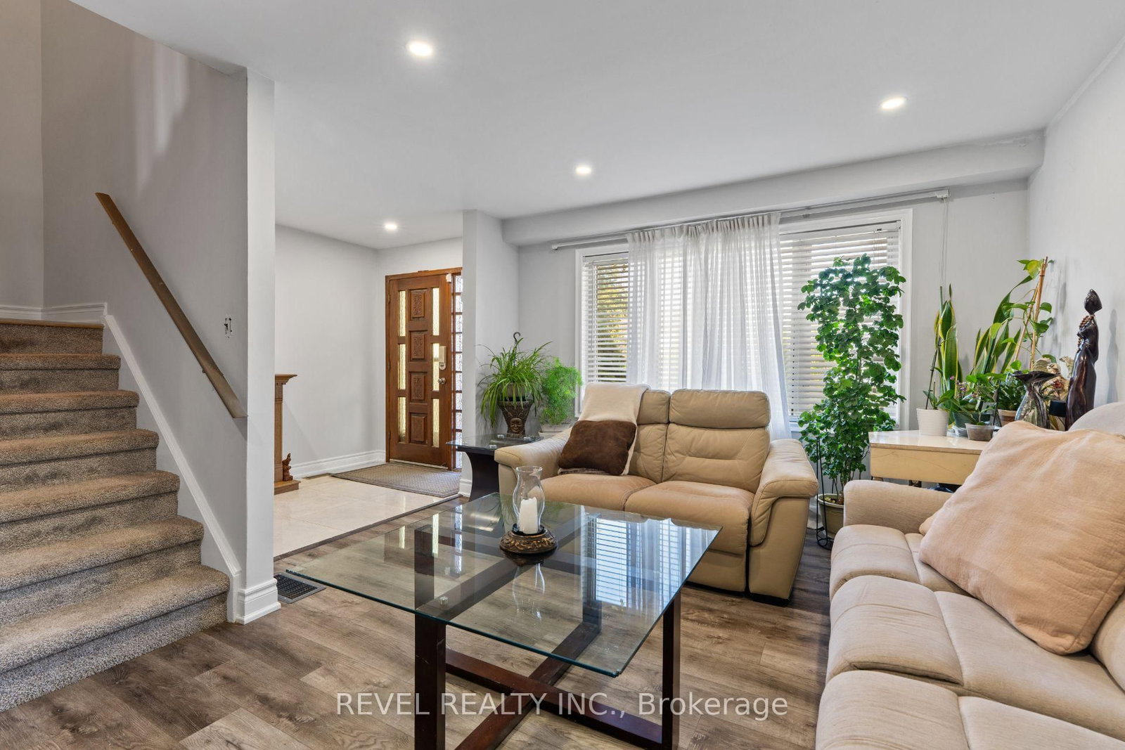 24 Bramhall Brampton,ON L6V 2G4 — Photo 3