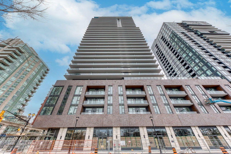 319 - 2075 Lakeshore Road