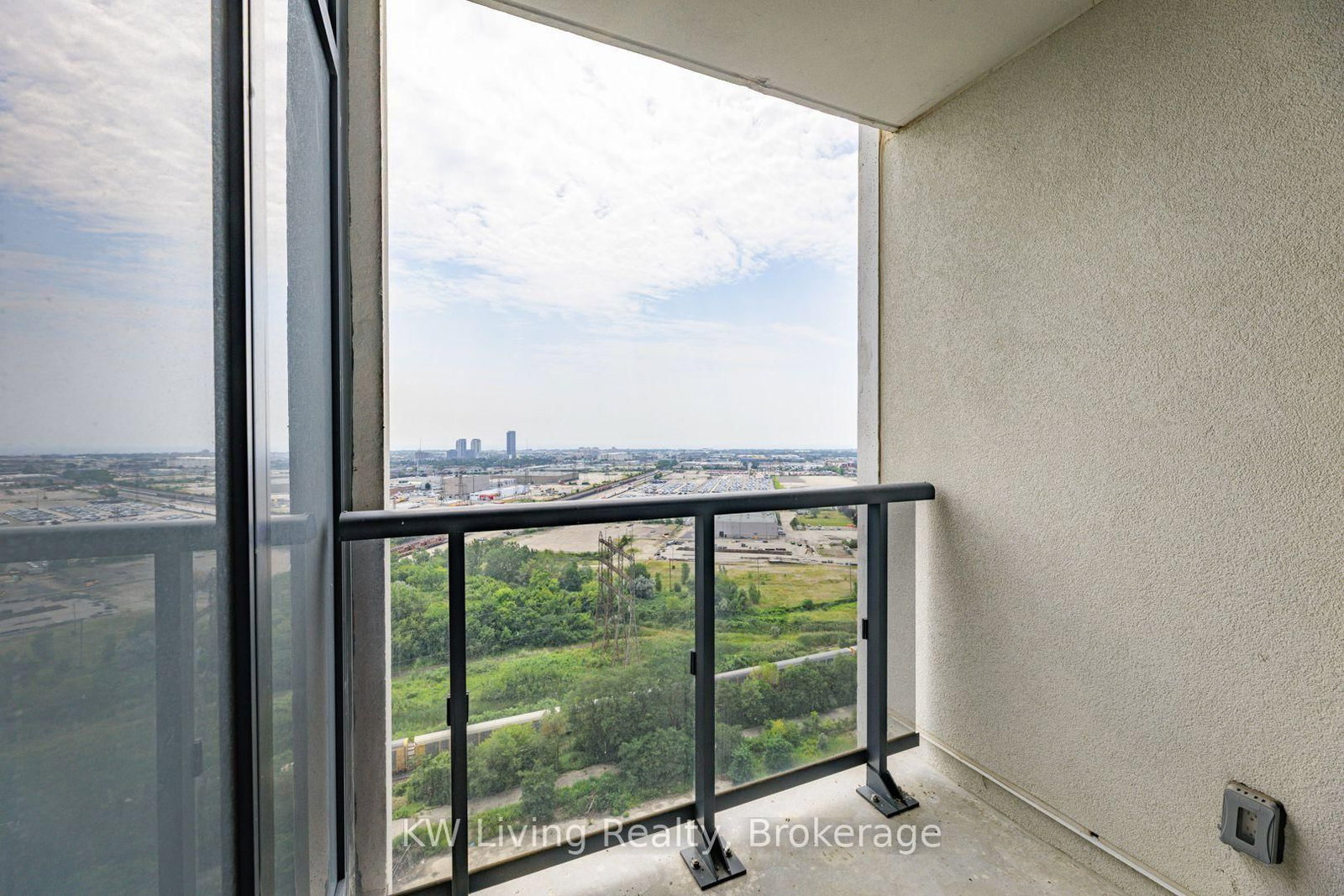 30 Samuel Wood Way • #2009 • Toronto, ON photo 25