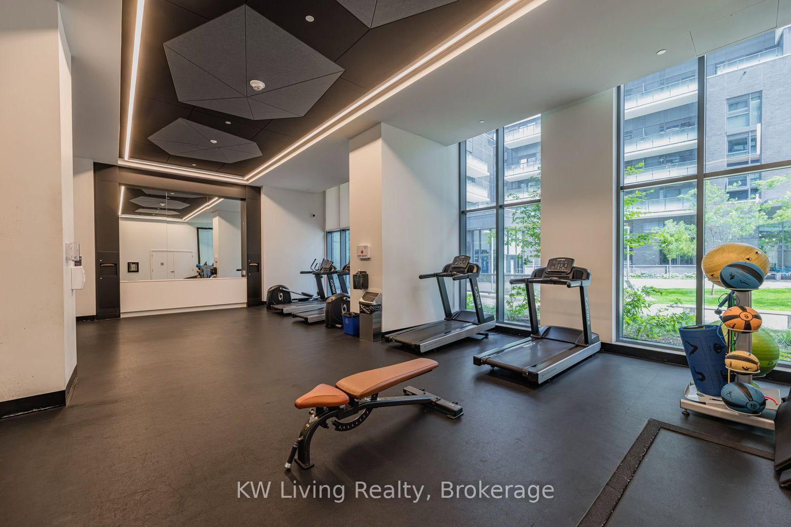 30 Samuel Wood Way • #2009 • Toronto, ON photo 33