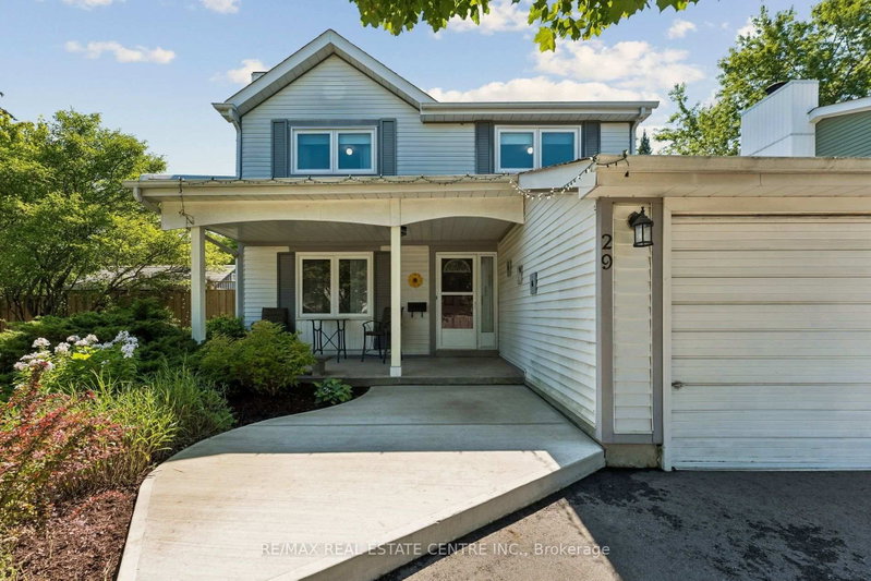 29 Blueridge Square