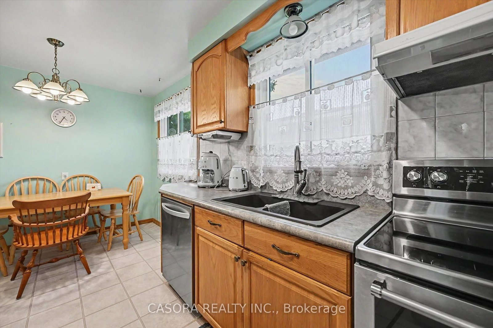 3131 Palmer Drive • Burlington, ON photo 15