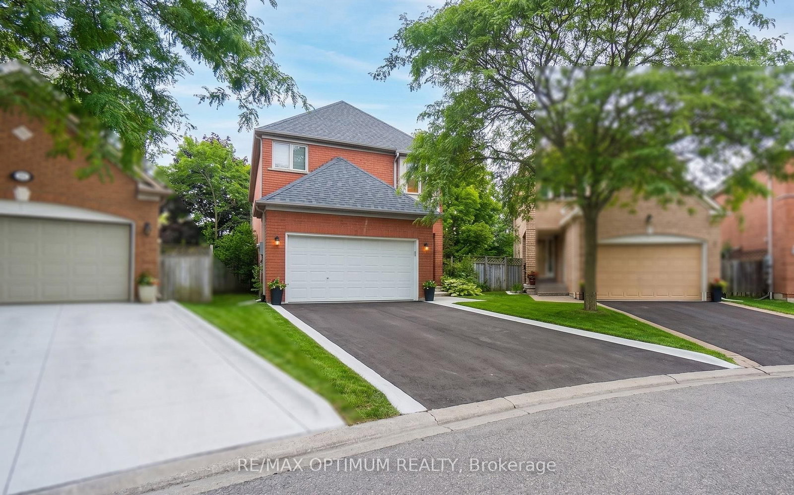 9 Inwood Brampton,ON L6R 1T2