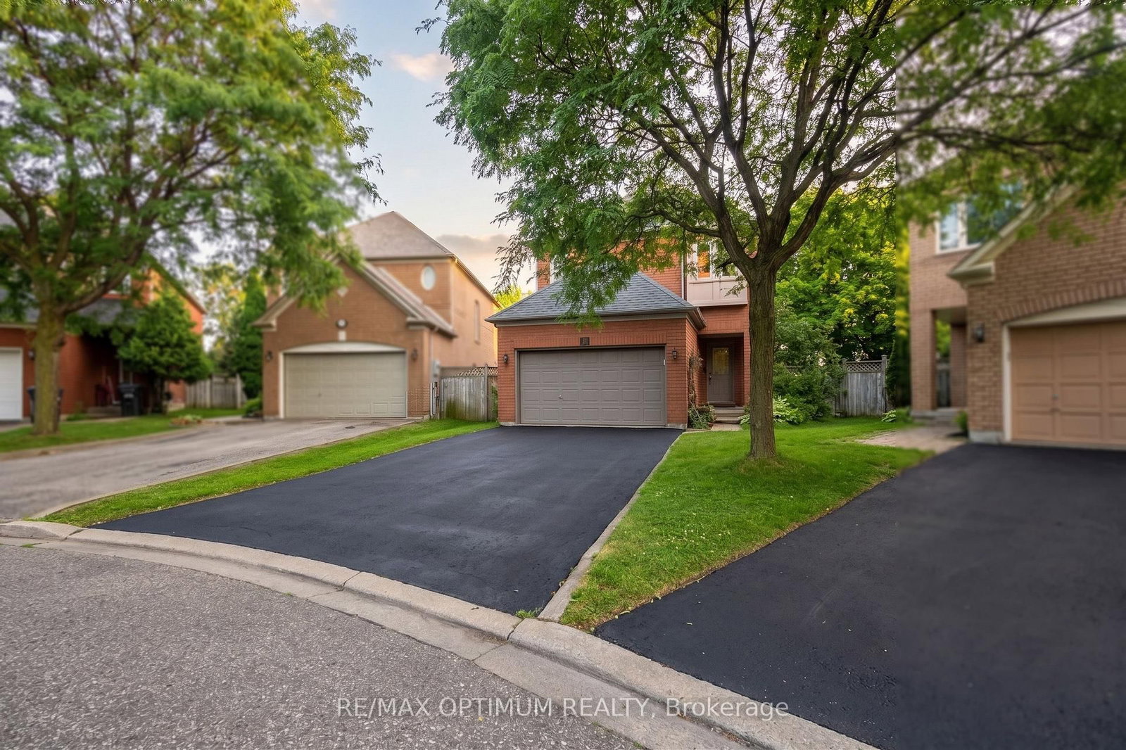 9 Inwood Brampton,ON L6R 1T2 — Photo 5