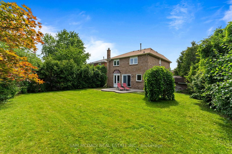 470 Aberfoyle Court