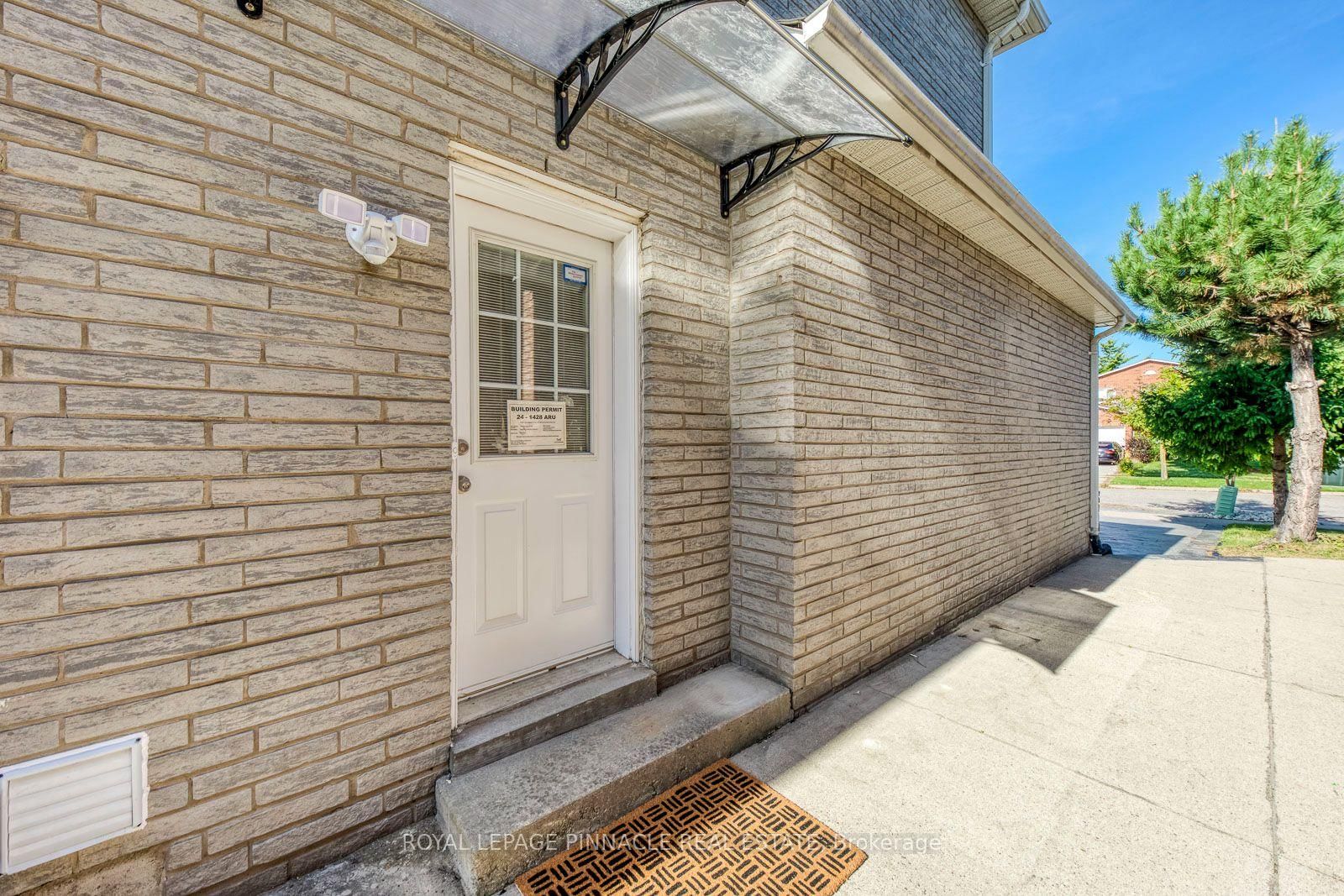 Lower - 1292 Willowbank Trail, Mississauga 3
