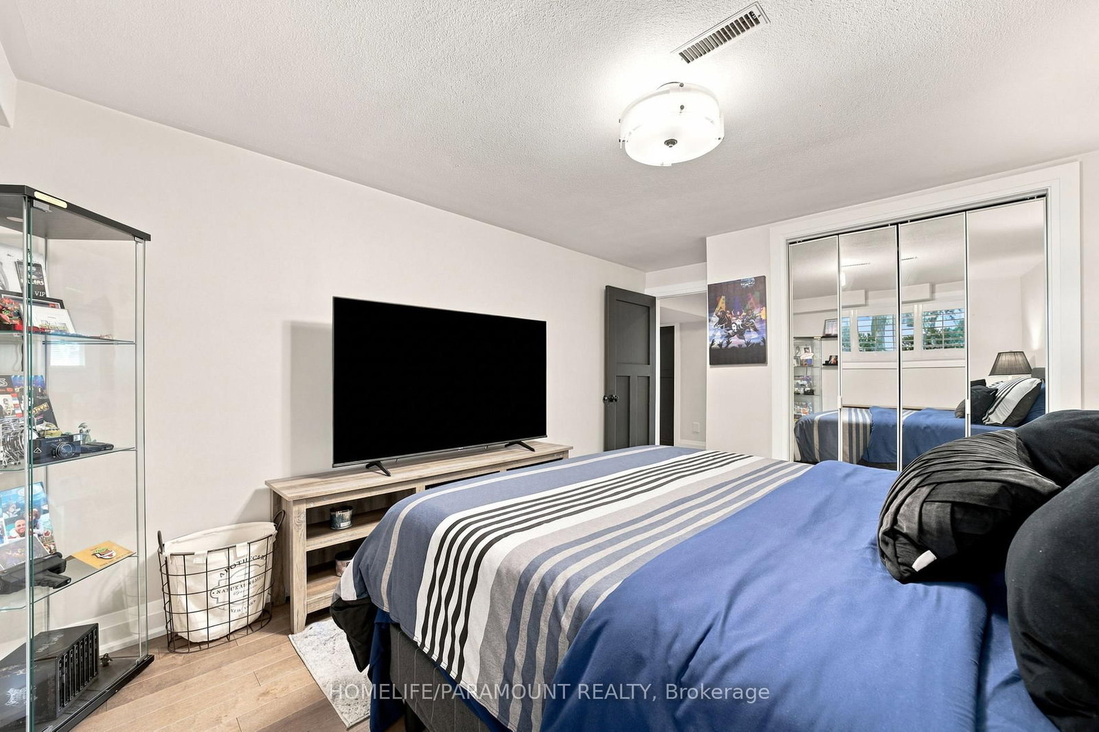 543 Limerick Road • Burlington, ON photo 14