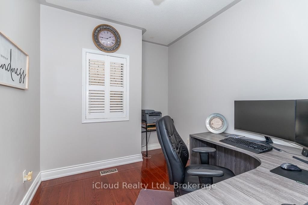 3340 Ferris Street • Burlington, ON photo 15