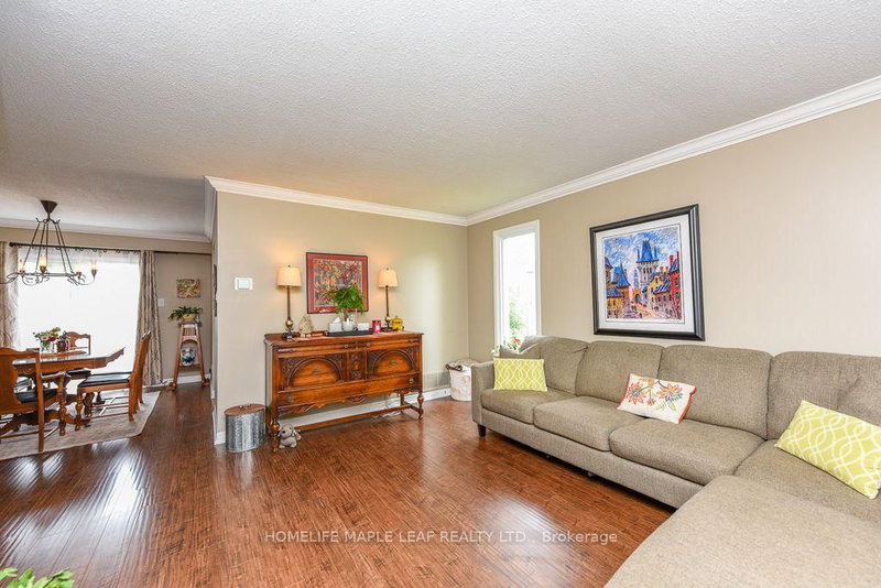 30 Primrose Brampton,ON L6Z 1E2 — Photo 12