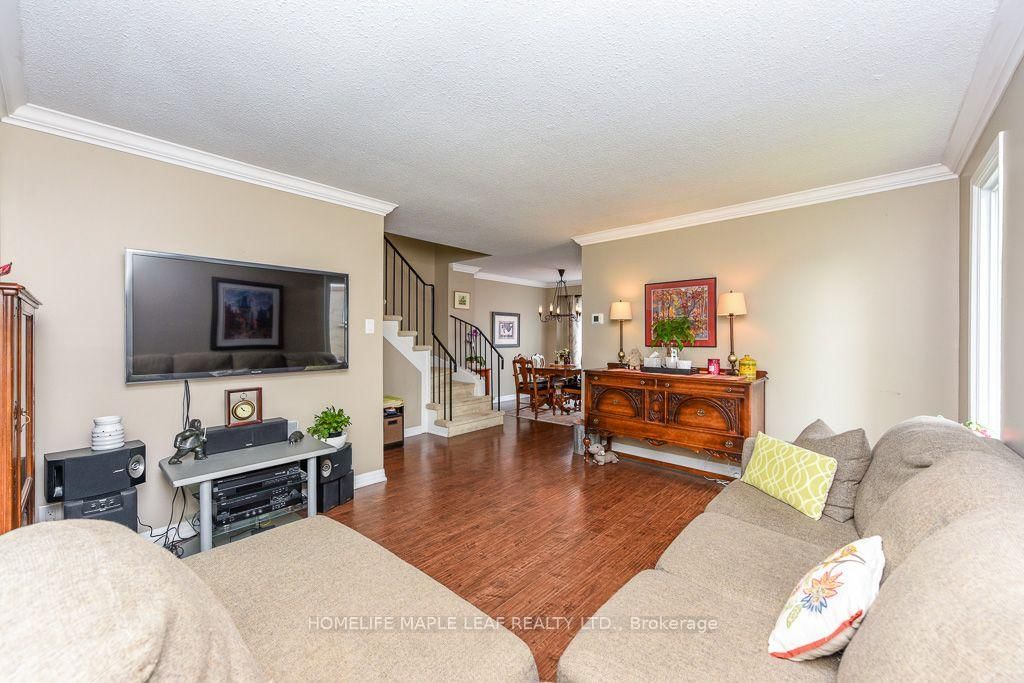 30 Primrose Brampton,ON L6Z 1E2 — Photo 13