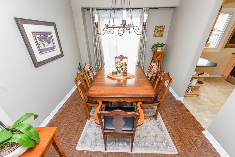 30 Primrose Brampton,ON L6Z 1E2 — Photo 16