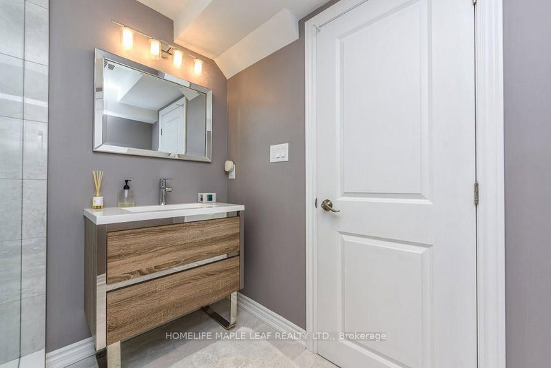 30 Primrose Brampton,ON L6Z 1E2 — Photo 43
