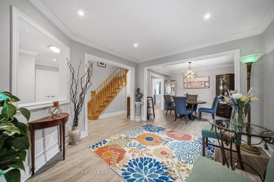5184 Red Brush Drive • Mississauga, ON photo 6
