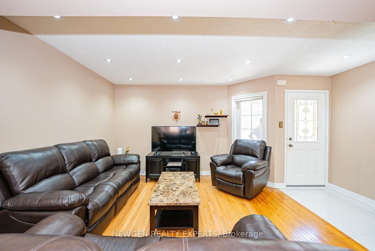 42 Mccleave Crescent • Brampton, ON photo 13