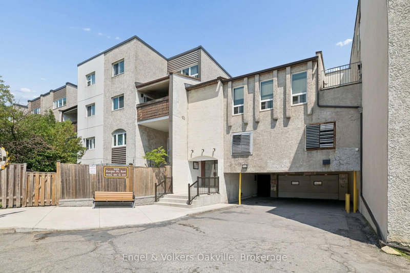 184 - 1055 Dundas Street E E