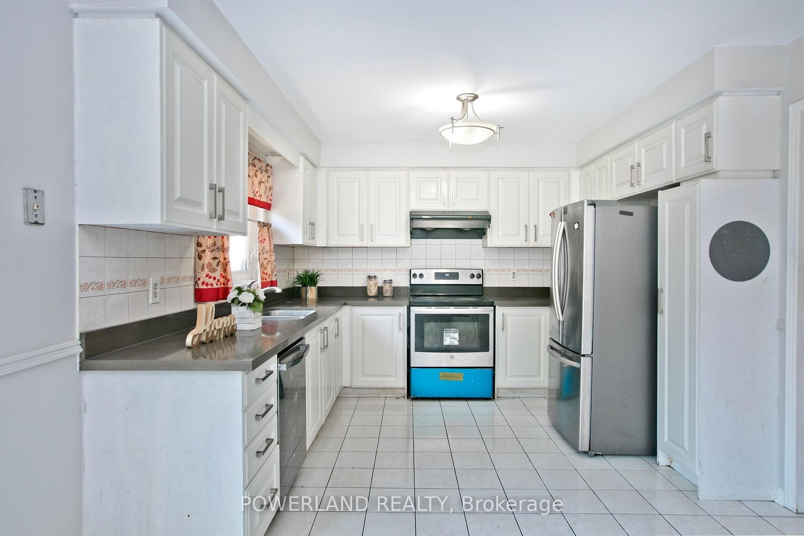 2441 Strathmore Crescent • Mississauga, ON photo 14