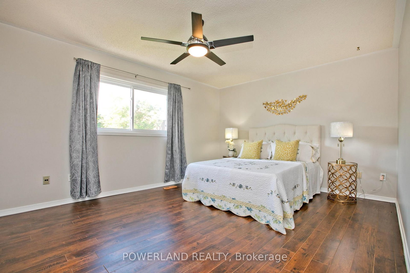 2441 Strathmore Crescent • Mississauga, ON photo 21