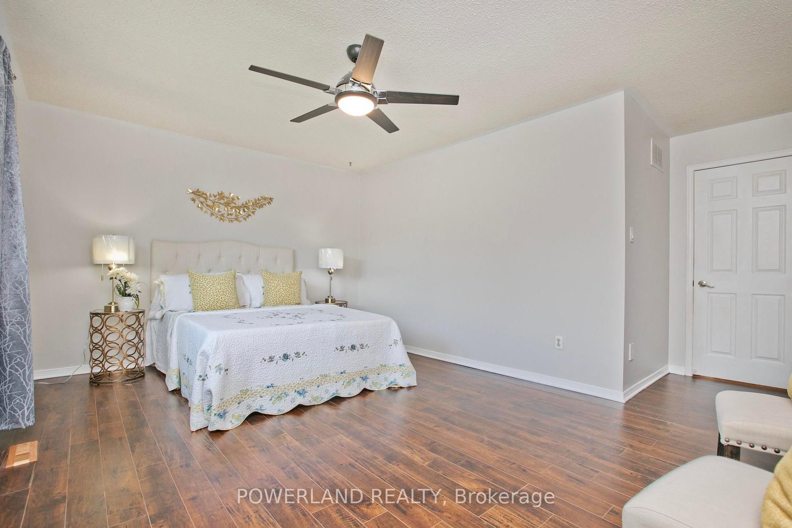 2441 Strathmore Crescent • Mississauga, ON photo 23
