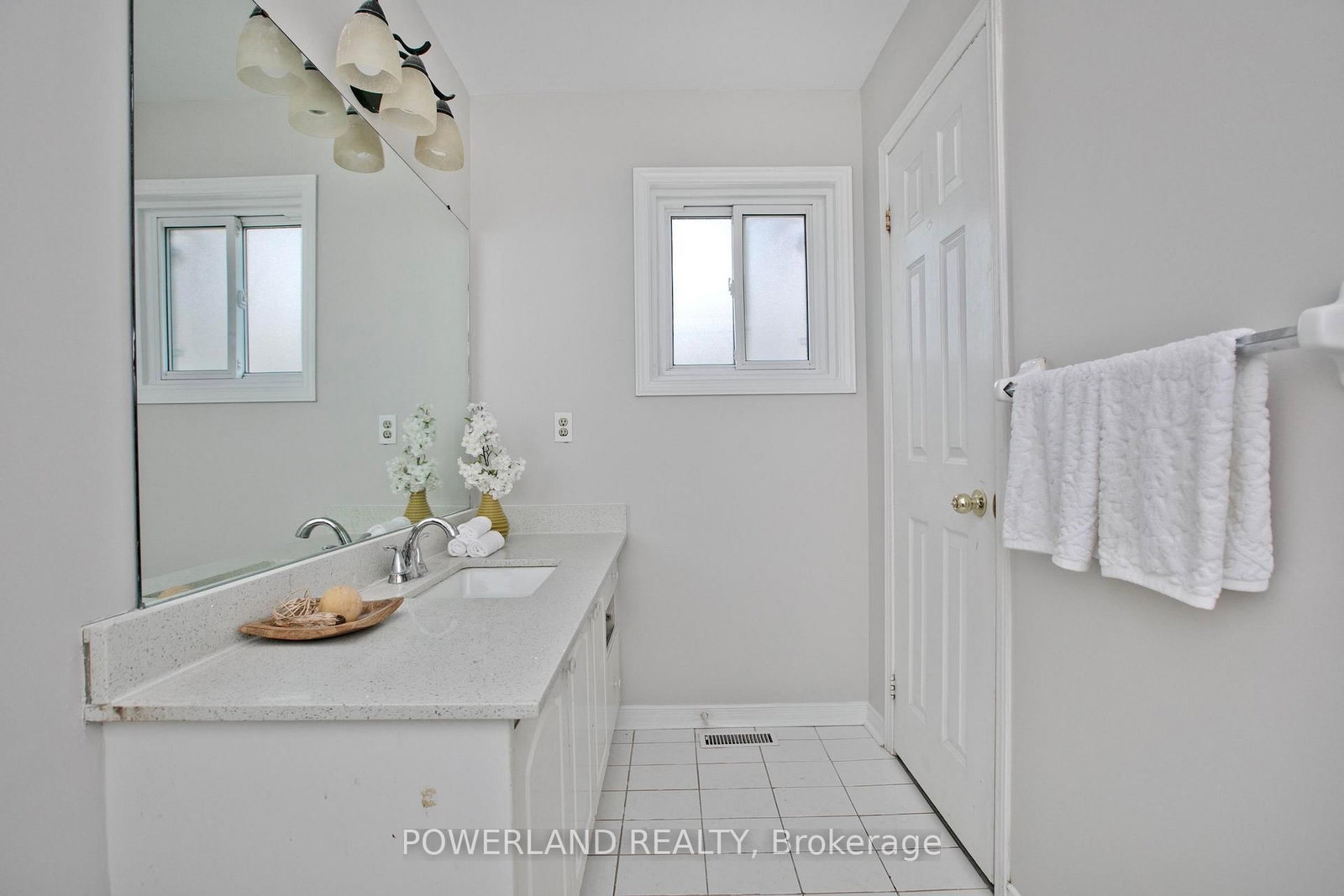 2441 Strathmore Crescent • Mississauga, ON photo 26