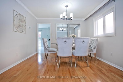 2441 Strathmore Crescent • Mississauga, ON photo 9