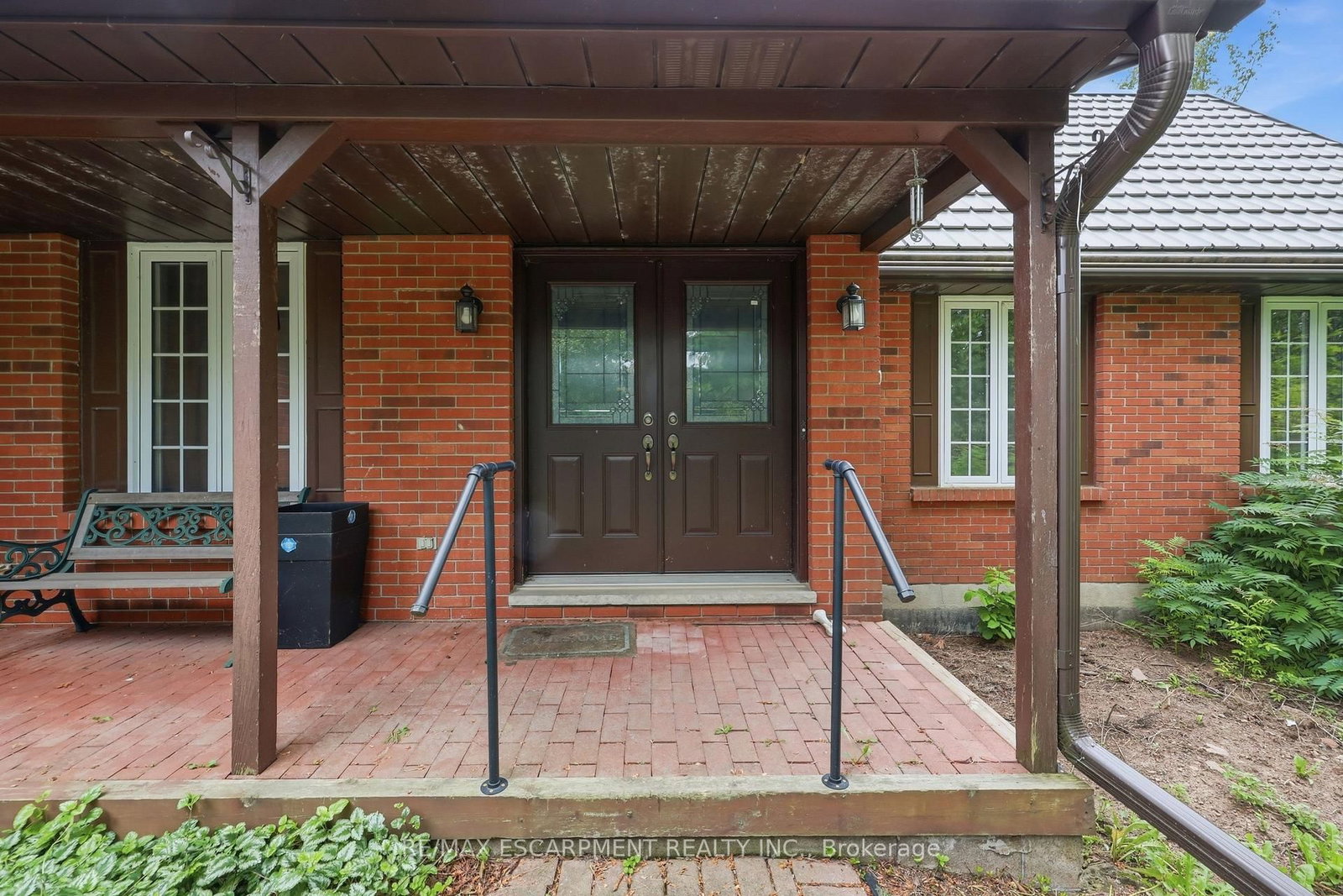 2210 1 Sideroad • Burlington, ON photo 26