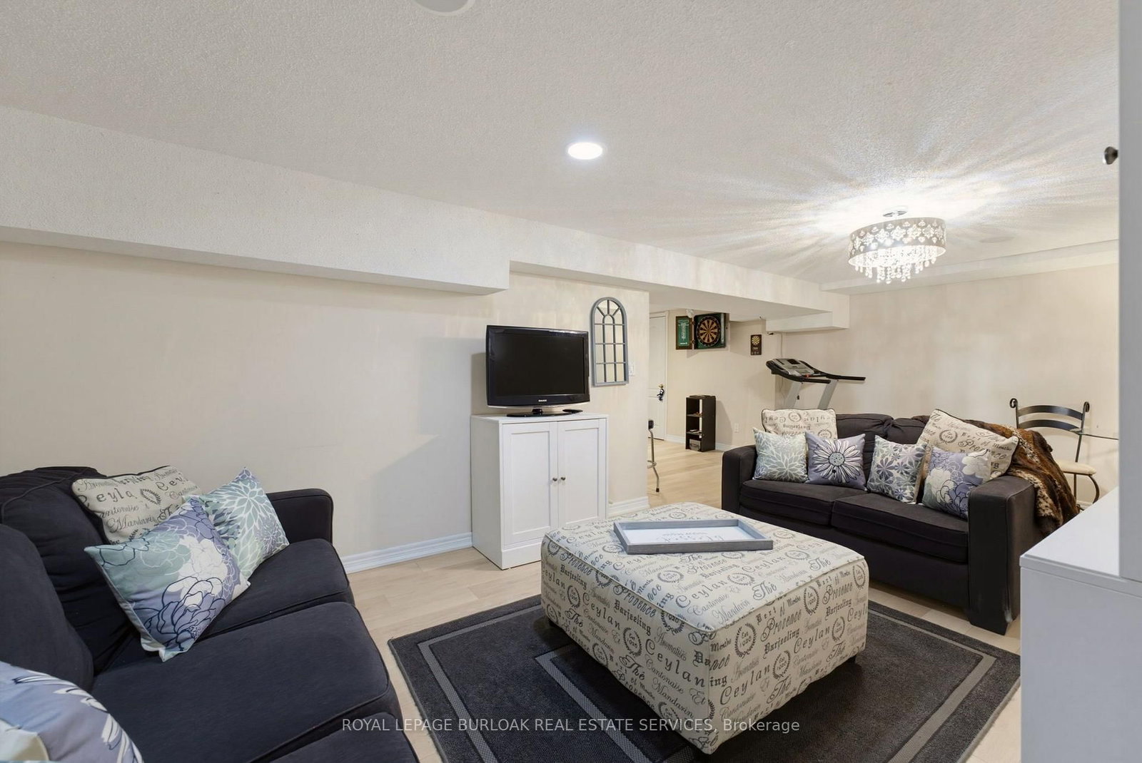 2325 Duncaster Drive • Burlington, ON photo 30