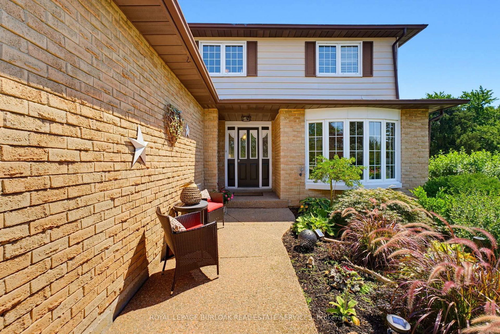 2325 Duncaster Drive • Burlington, ON photo 7