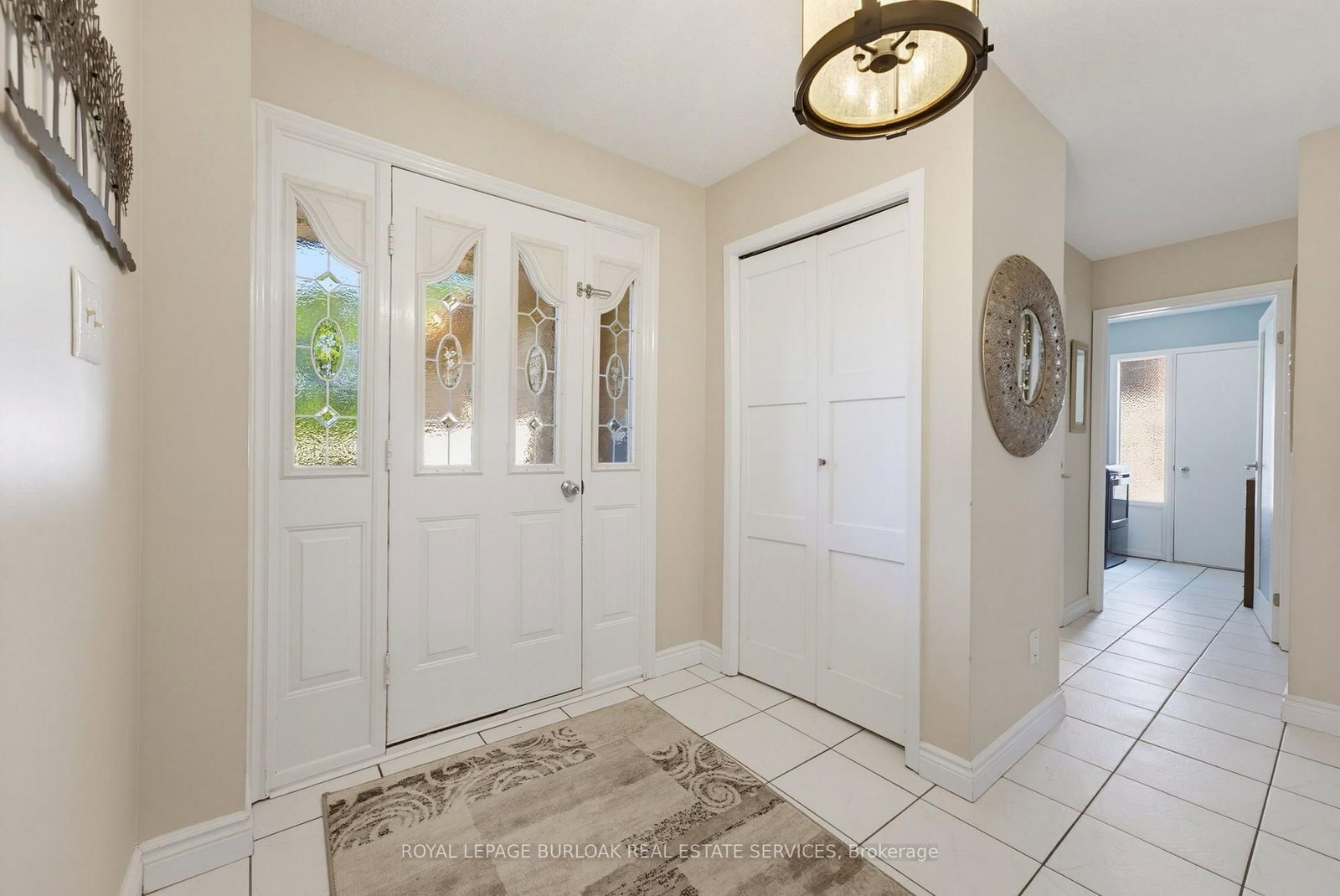 2325 Duncaster Drive • Burlington, ON photo 8