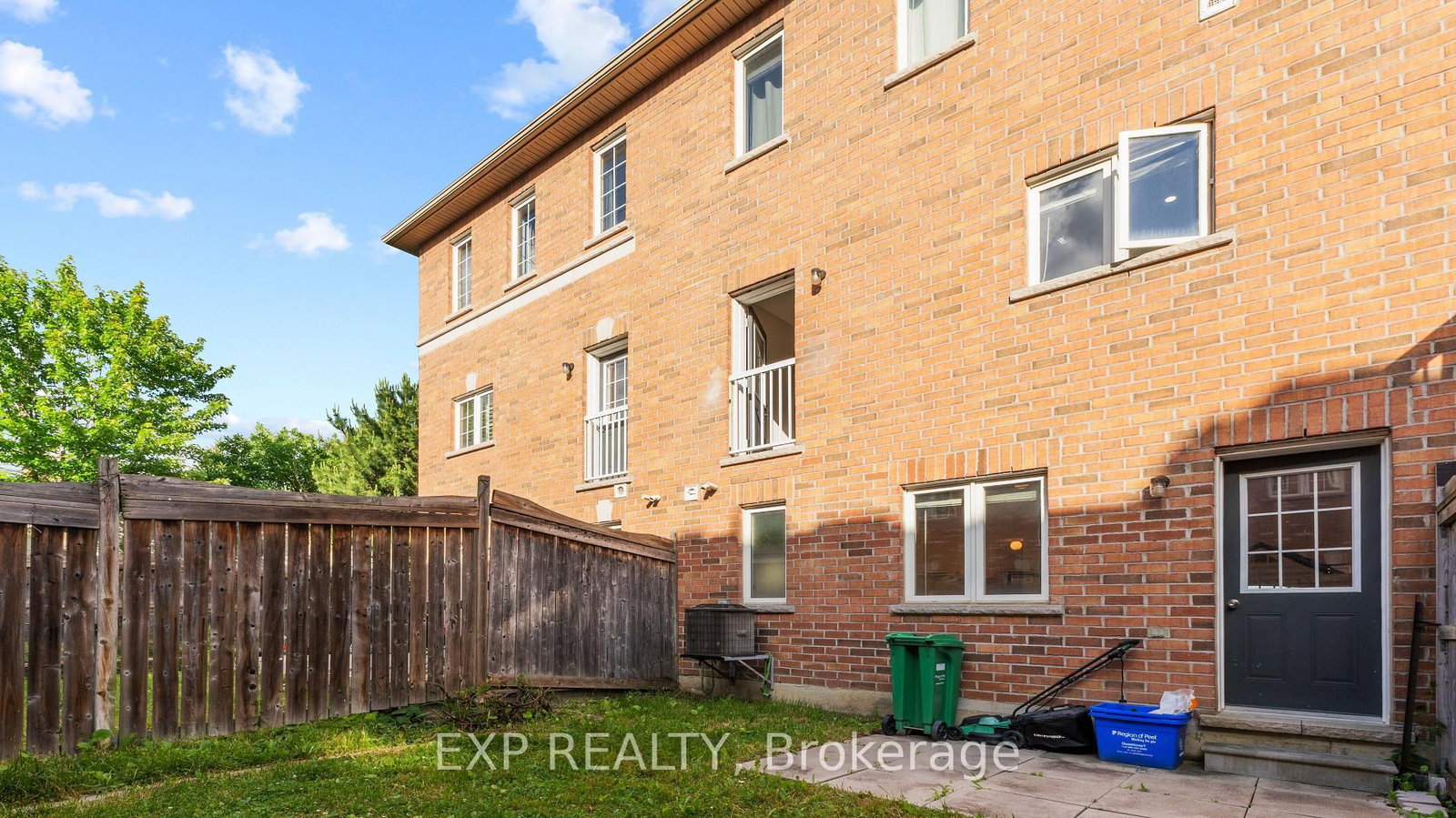 45 October Place • Brampton, ON photo 27