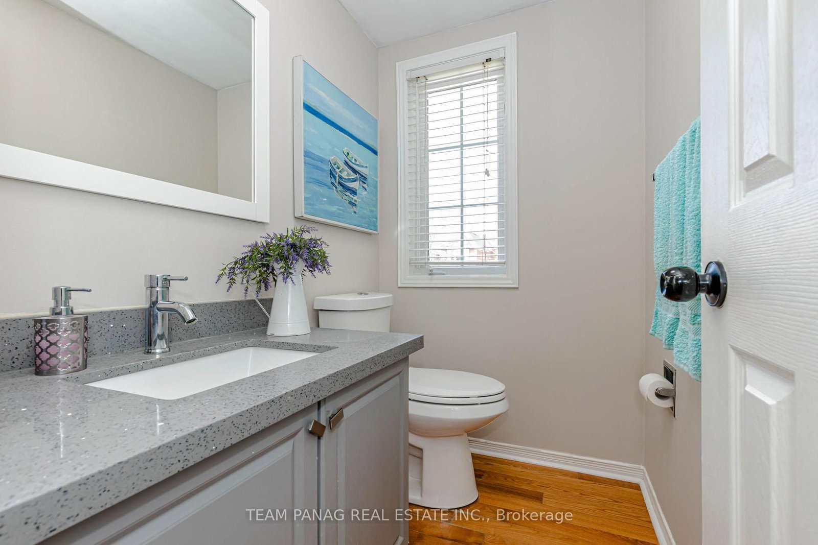 25 Ural Circle • Brampton, ON photo 11