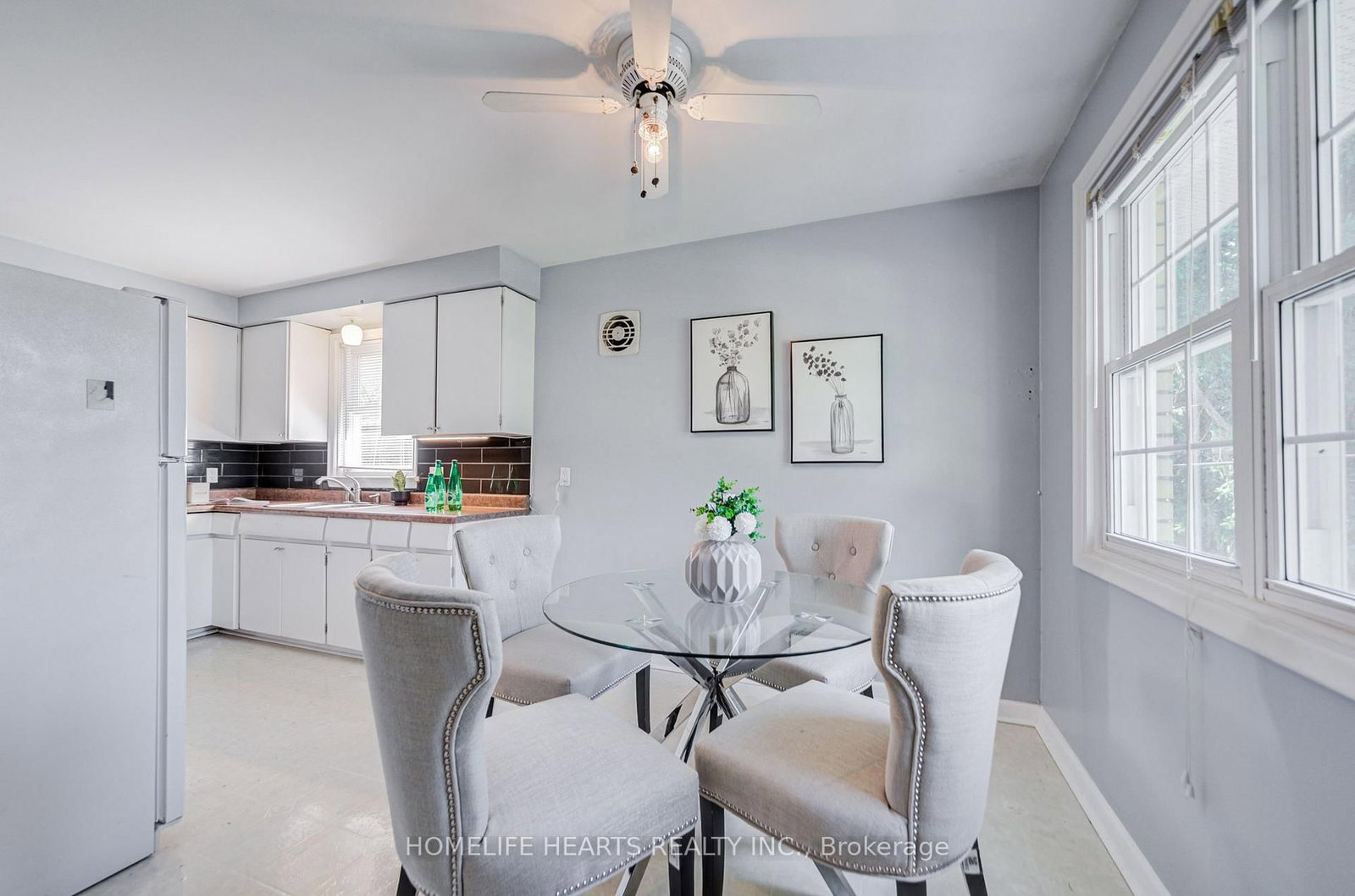 23 Broadview Avenue • Mississauga, ON photo 22
