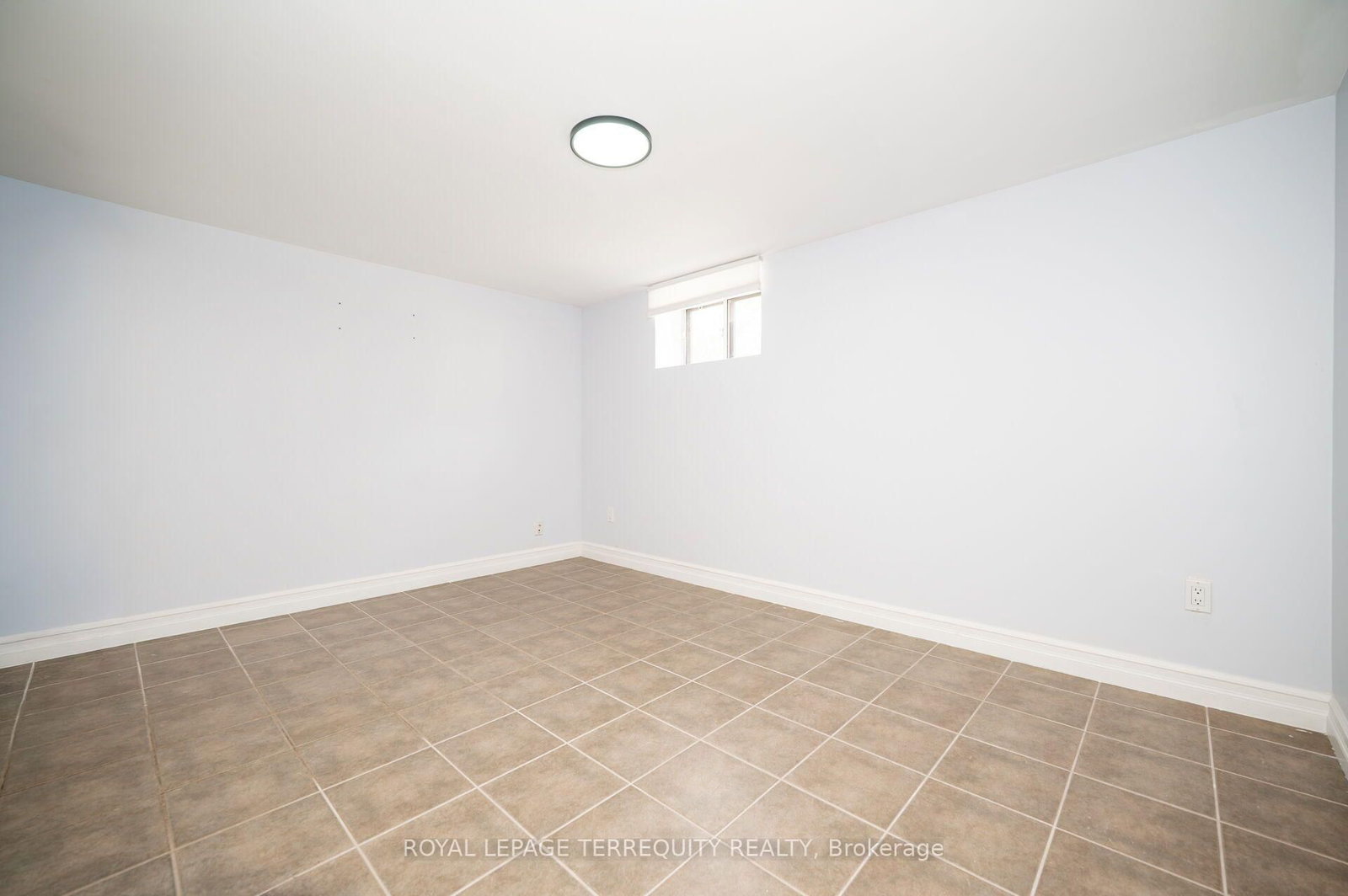 19 Battersea Crescent • Toronto, ON photo 26