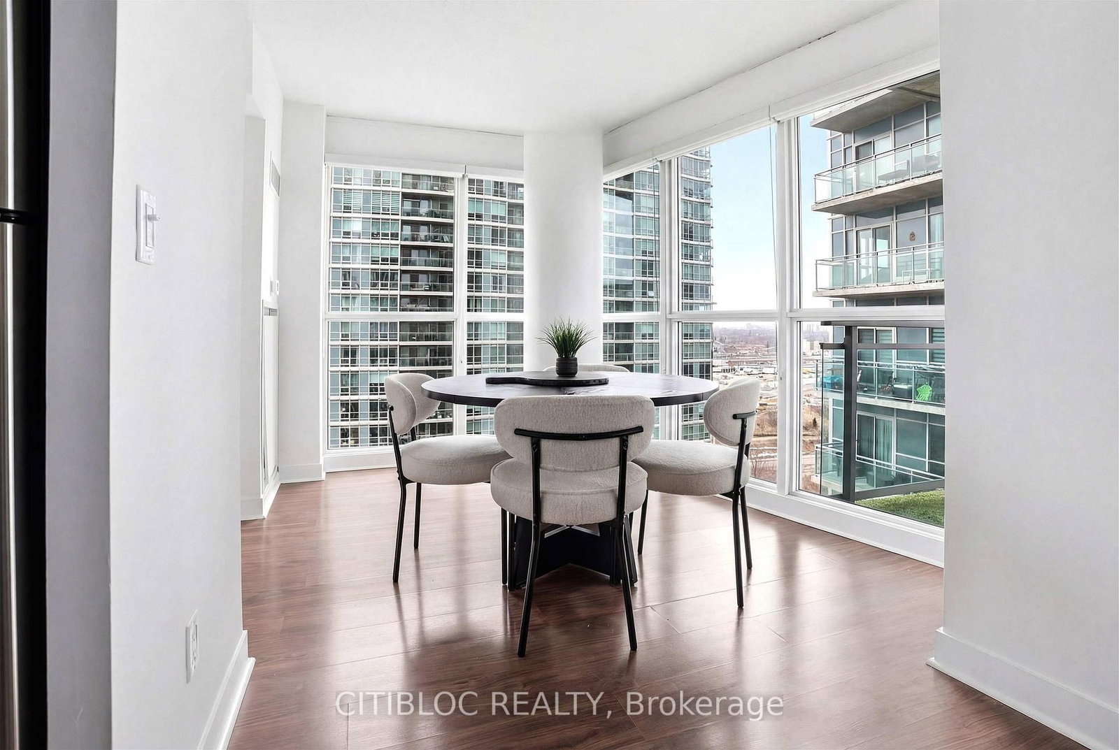 155 Legion Road N • #1313 • Toronto, ON photo 5