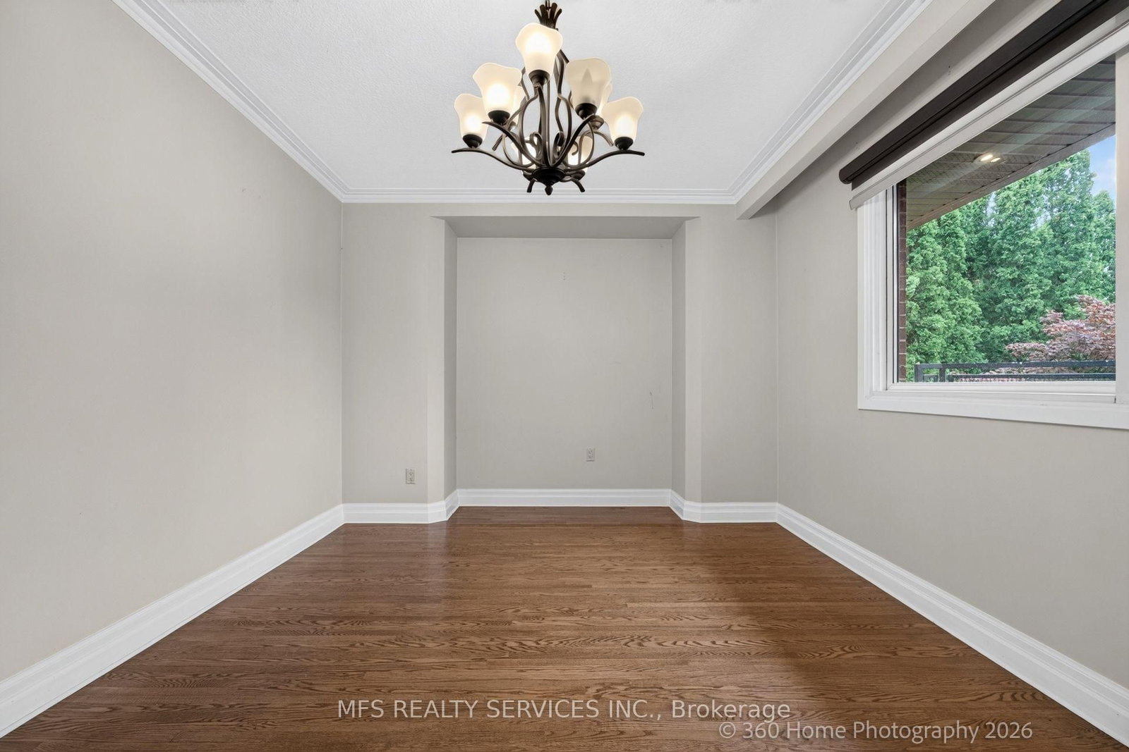 5 Morley Court • Toronto, ON photo 10