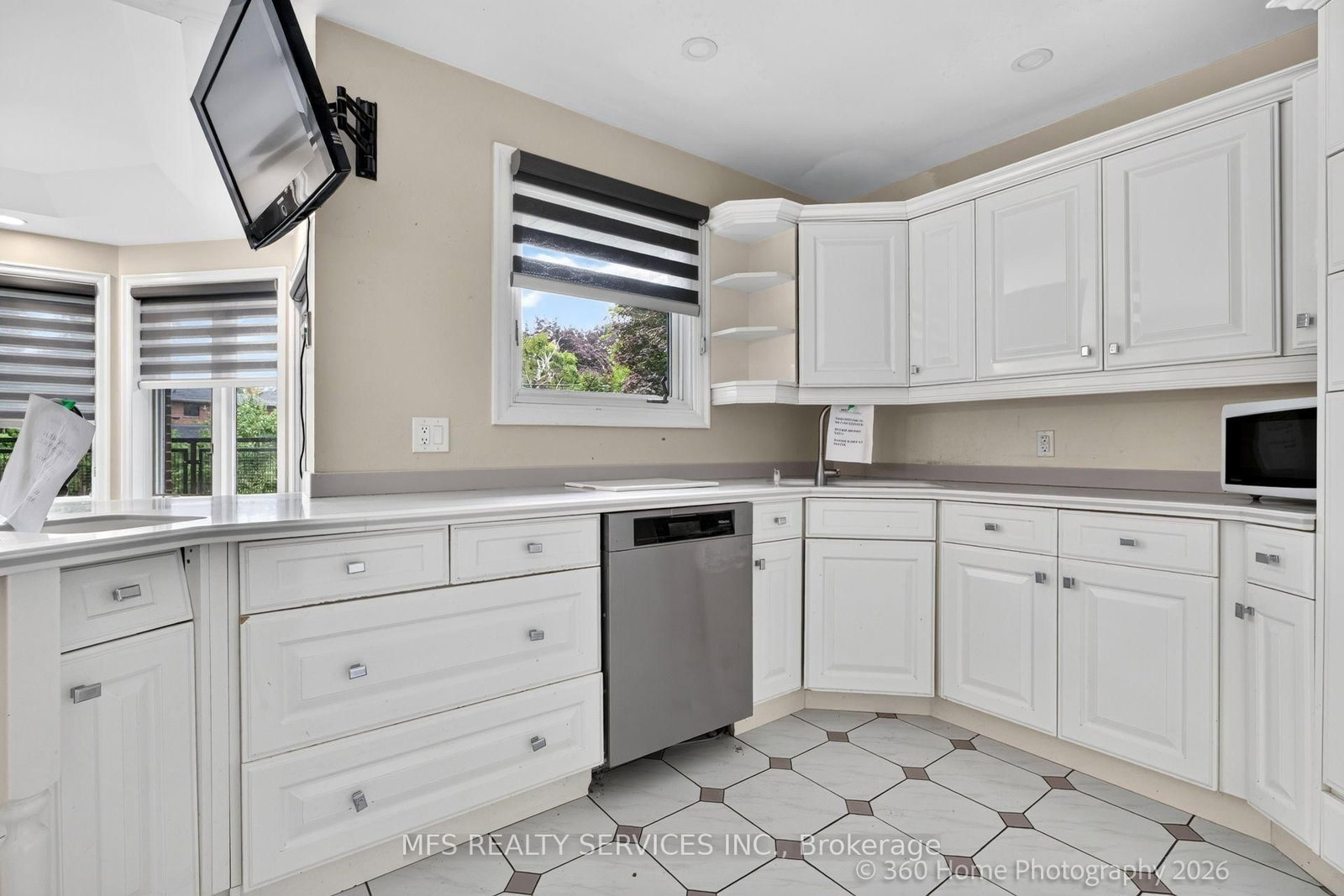 5 Morley Court • Toronto, ON photo 13