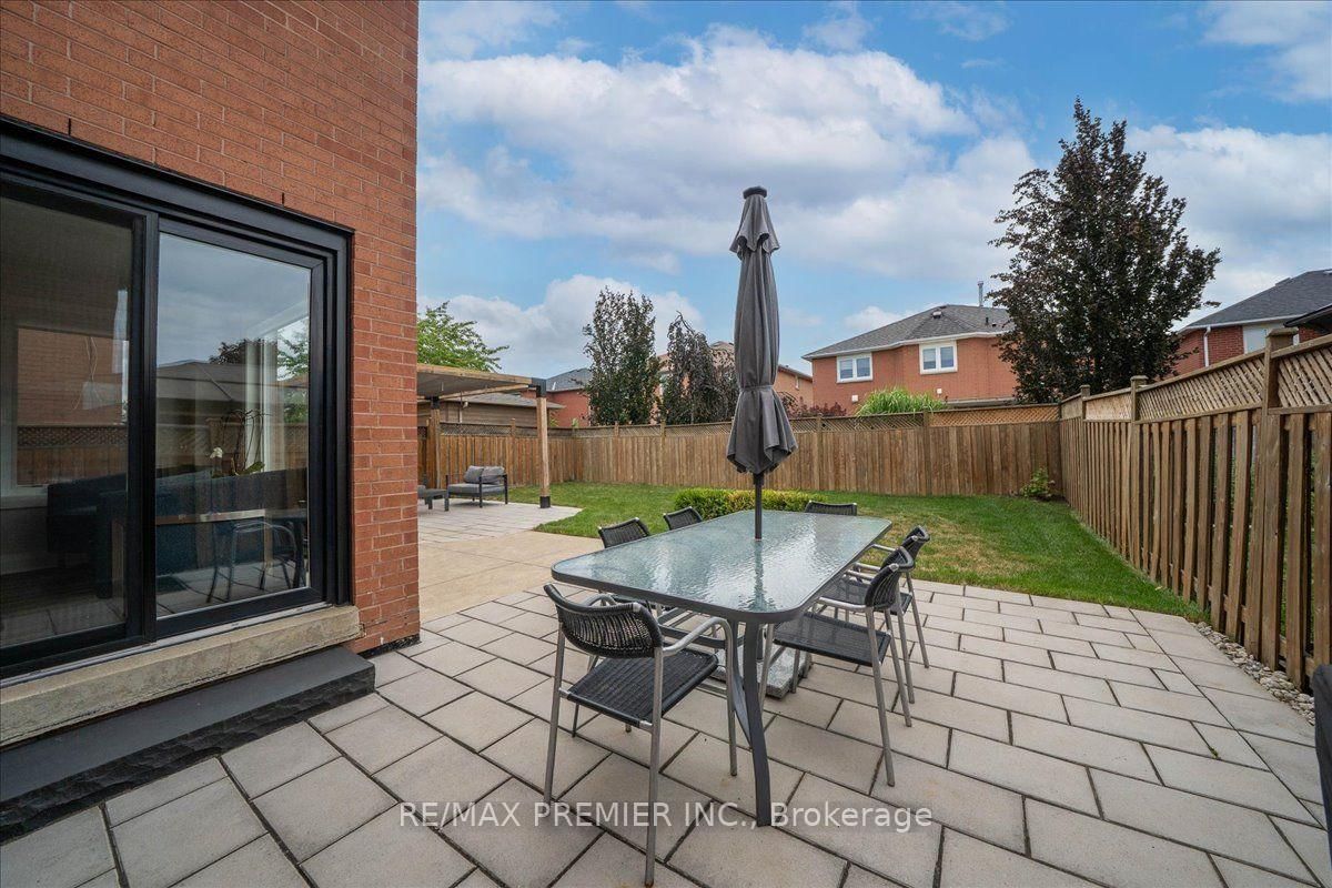 23 Berrydown Drive • Caledon, ON photo 47