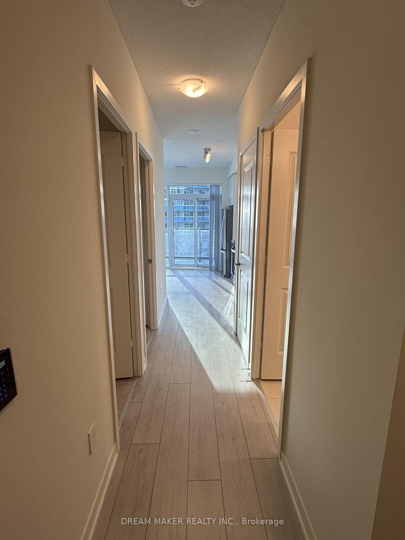 511 - 38 Annie Craig Drive