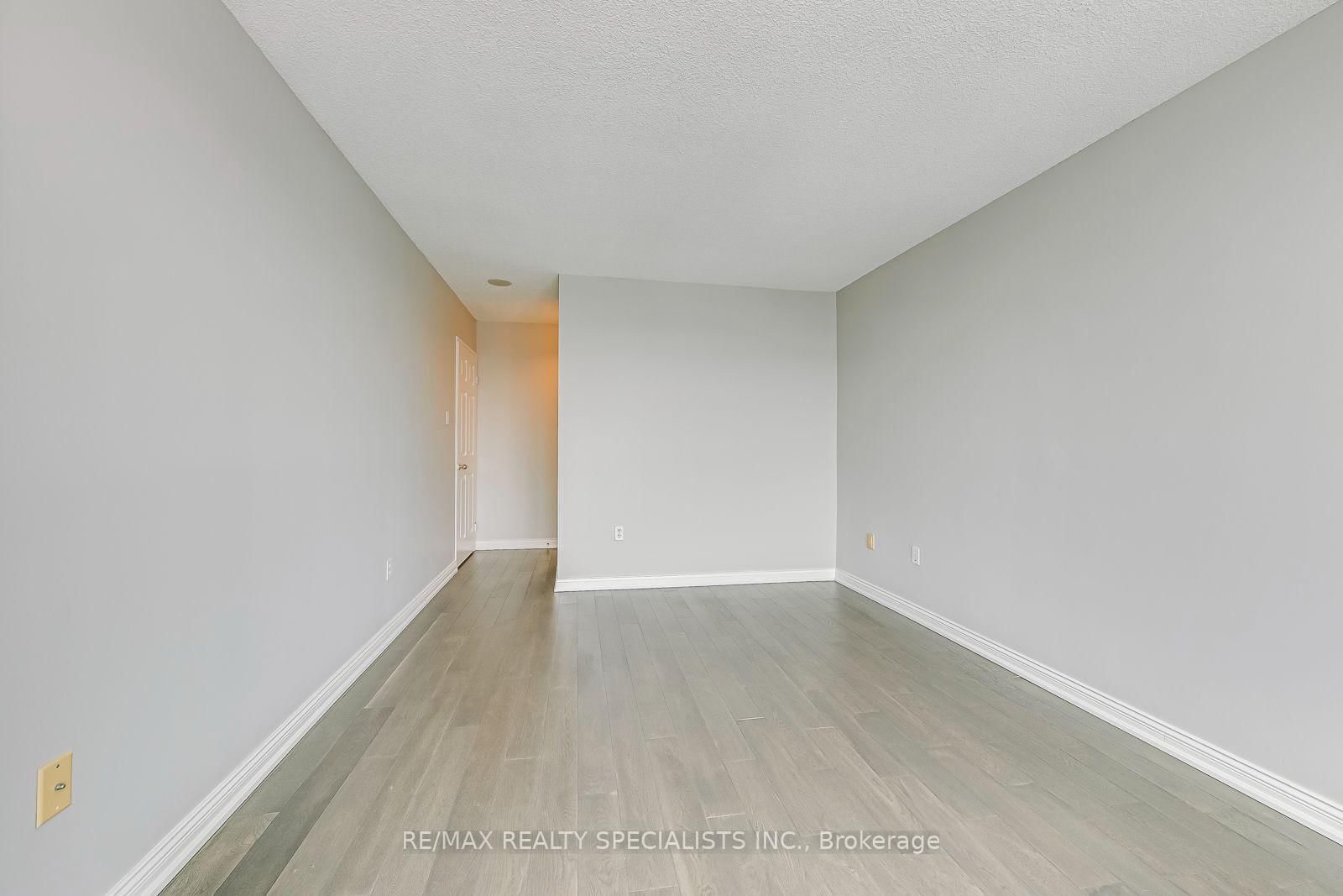 2177 Burnhamthorpe Road W • #1605 • Mississauga, ON photo 27