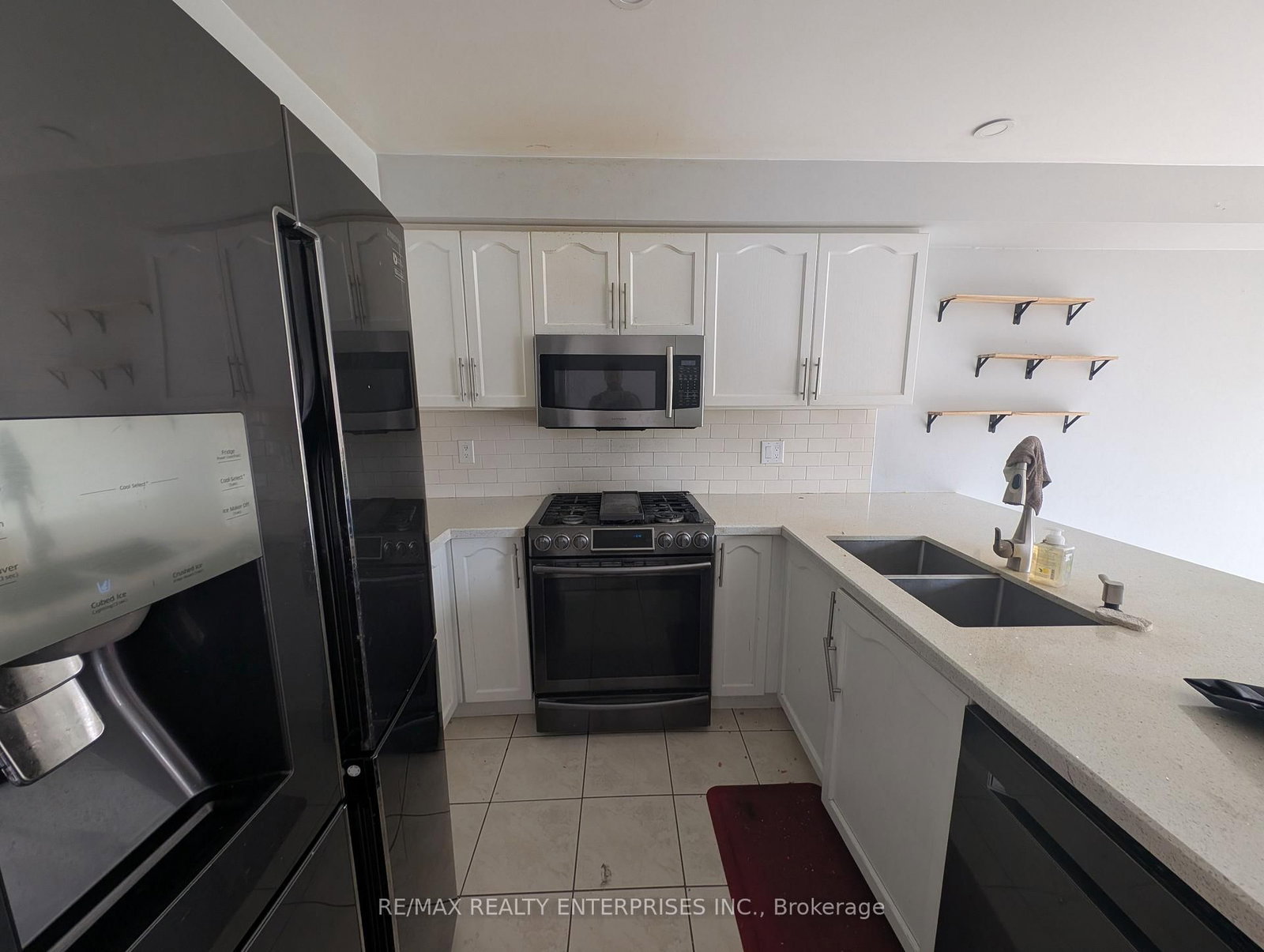 3974 Manatee Mississauga,ON L5M 6P5 — Photo 6