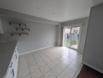 3974 Manatee Mississauga,ON L5M 6P5 — Photo 9
