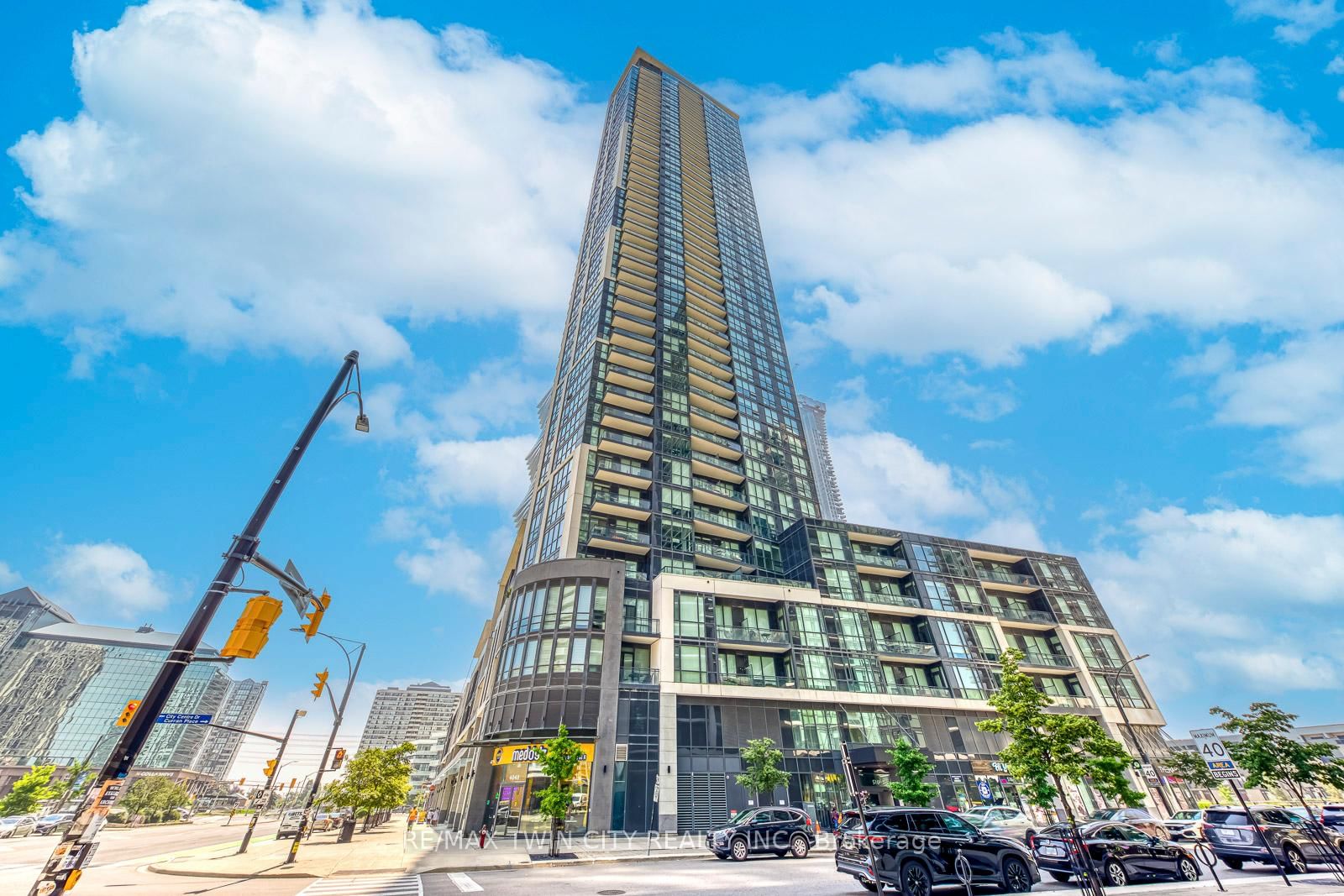 510 Curran Mississauga,ON L5B 0J8 — Photo 2